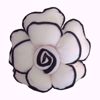 flower-pillow-White